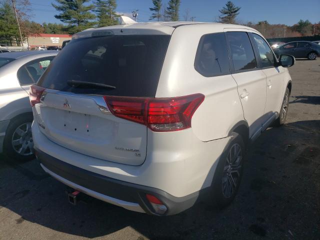 Photo 3 VIN: JA4AD3A36JZ044451 - MITSUBISHI OUTLANDER 