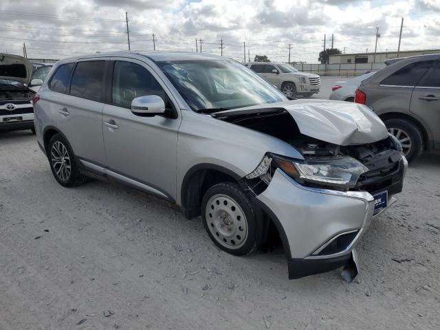 Photo 3 VIN: JA4AD3A36JZ066479 - MITSUBISHI OUTLANDER 