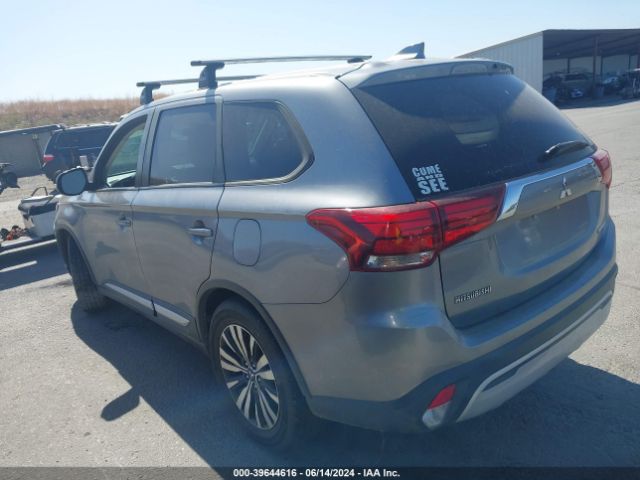 Photo 2 VIN: JA4AD3A36KZ017381 - MITSUBISHI OUTLANDER 