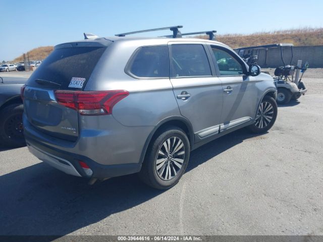 Photo 3 VIN: JA4AD3A36KZ017381 - MITSUBISHI OUTLANDER 