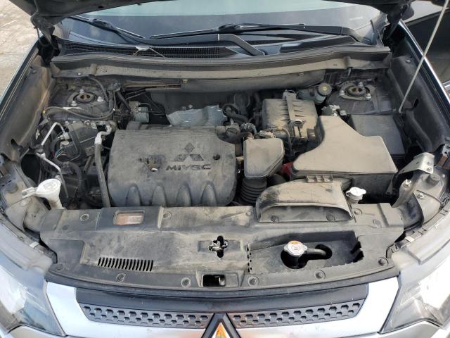 Photo 11 VIN: JA4AD3A36KZ027019 - MITSUBISHI OUTLANDER 