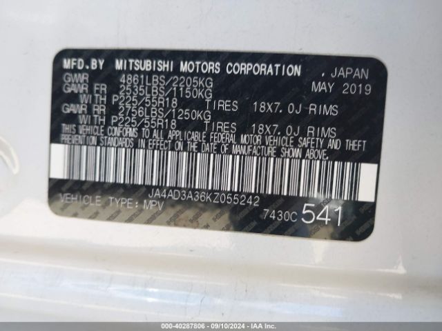 Photo 8 VIN: JA4AD3A36KZ055242 - MITSUBISHI OUTLANDER 