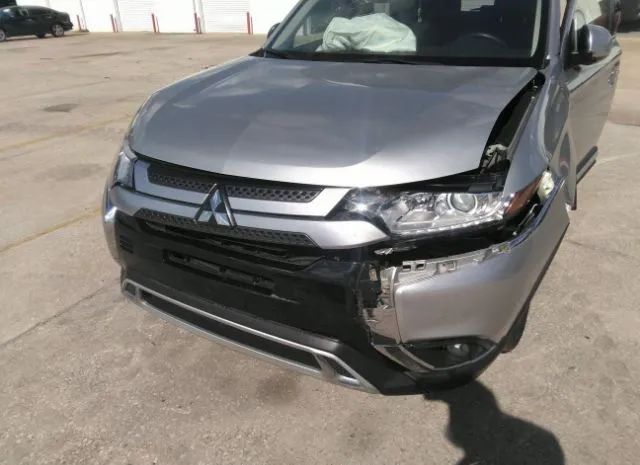 Photo 5 VIN: JA4AD3A36LZ029550 - MITSUBISHI OUTLANDER 