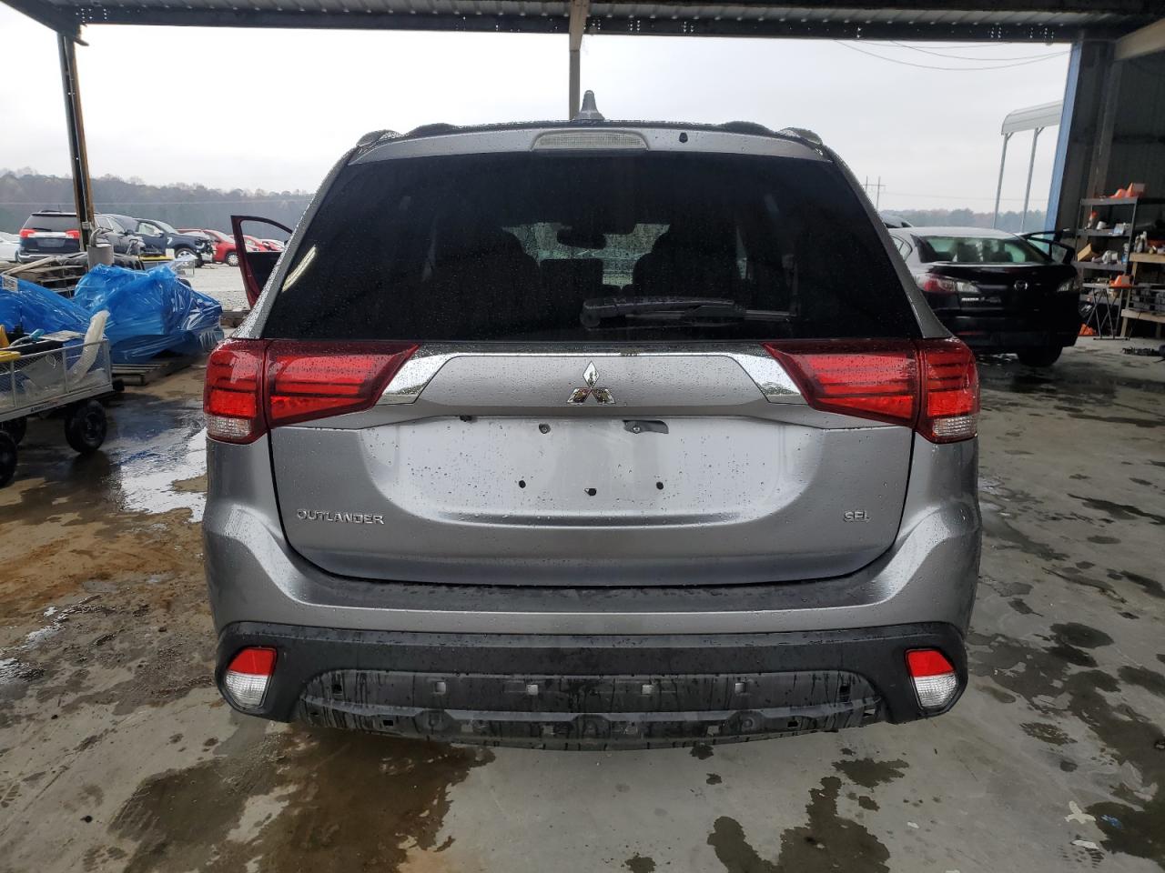 Photo 5 VIN: JA4AD3A36LZ033307 - MITSUBISHI OUTLANDER 