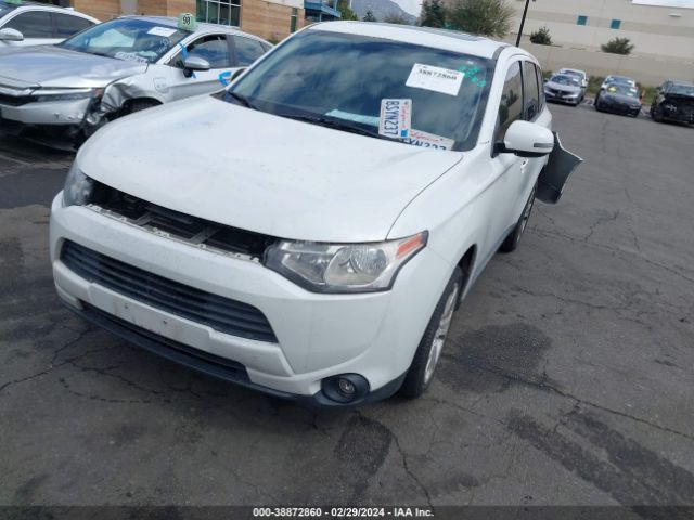 Photo 1 VIN: JA4AD3A37EZ015563 - MITSUBISHI OUTLANDER 