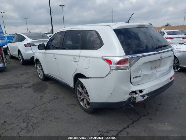 Photo 2 VIN: JA4AD3A37EZ015563 - MITSUBISHI OUTLANDER 