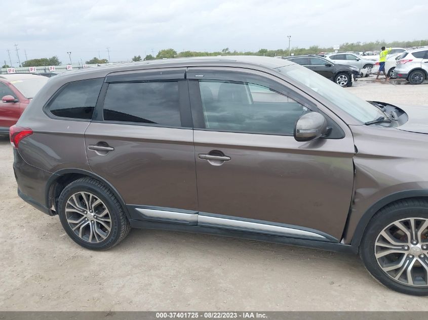 Photo 13 VIN: JA4AD3A37GZ008891 - MITSUBISHI OUTLANDER 