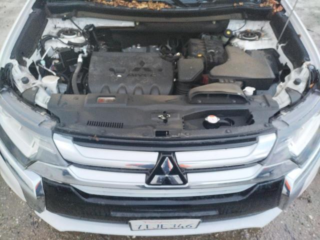 Photo 10 VIN: JA4AD3A37GZ036156 - MITSUBISHI OUTLANDER 