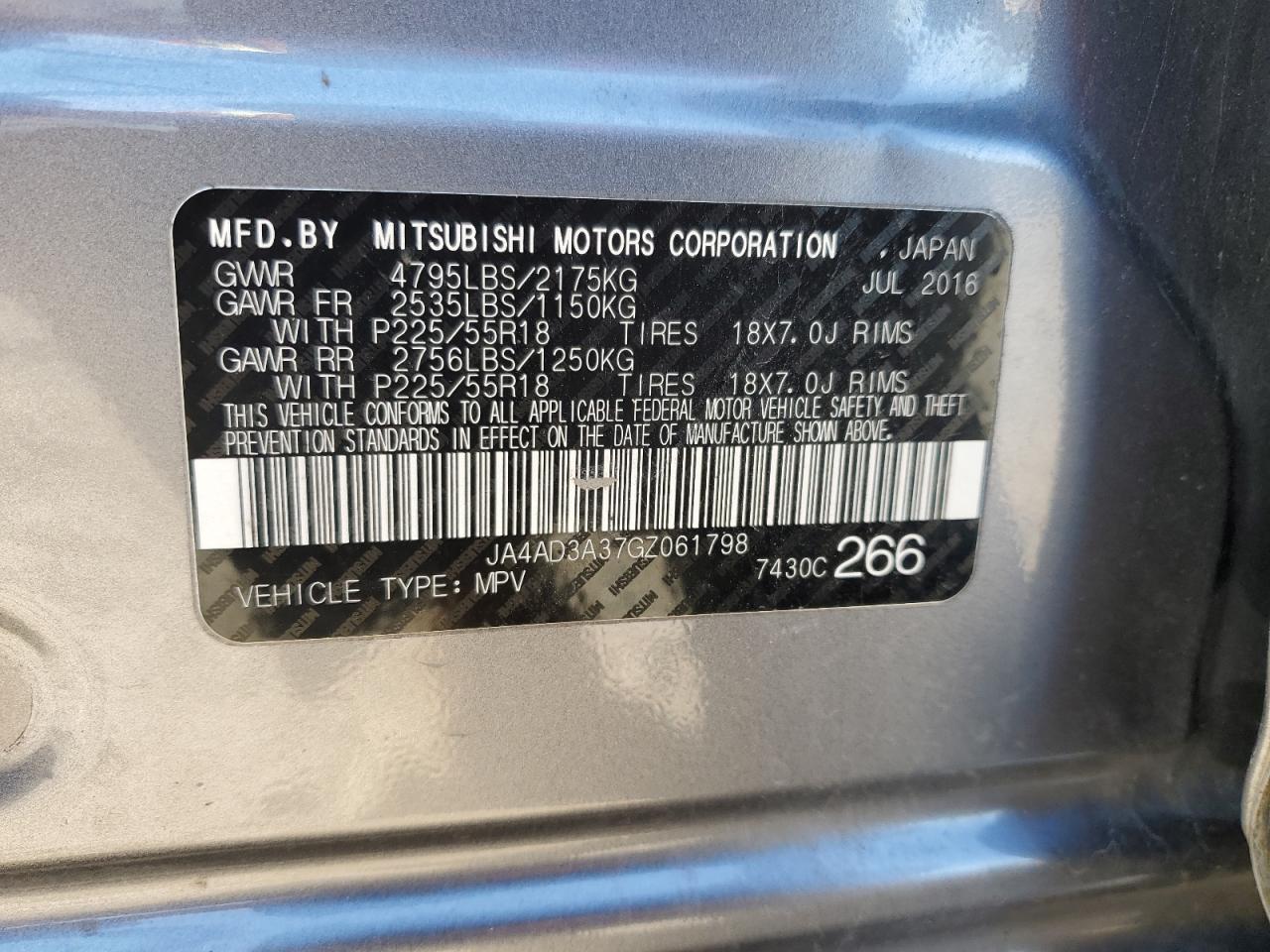 Photo 11 VIN: JA4AD3A37GZ061798 - MITSUBISHI OUTLANDER 