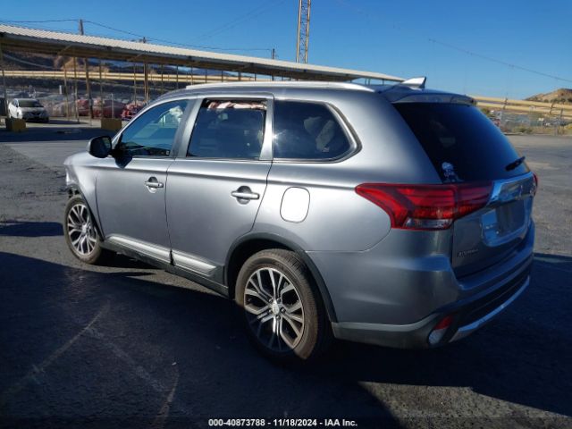 Photo 2 VIN: JA4AD3A37HZ021903 - MITSUBISHI OUTLANDER 