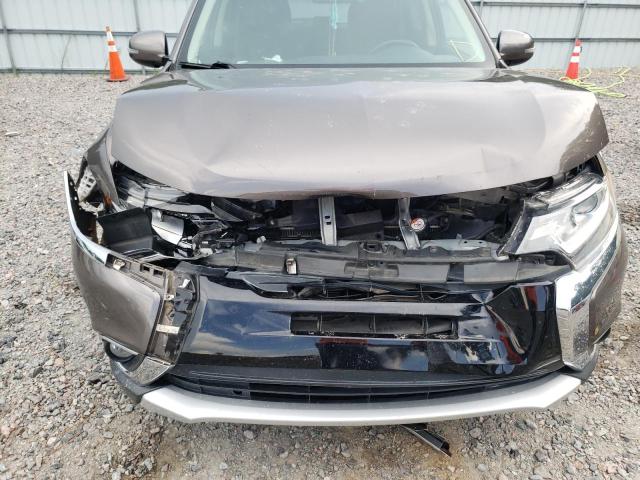 Photo 8 VIN: JA4AD3A37HZ024798 - MITSUBISHI OUTLANDER 