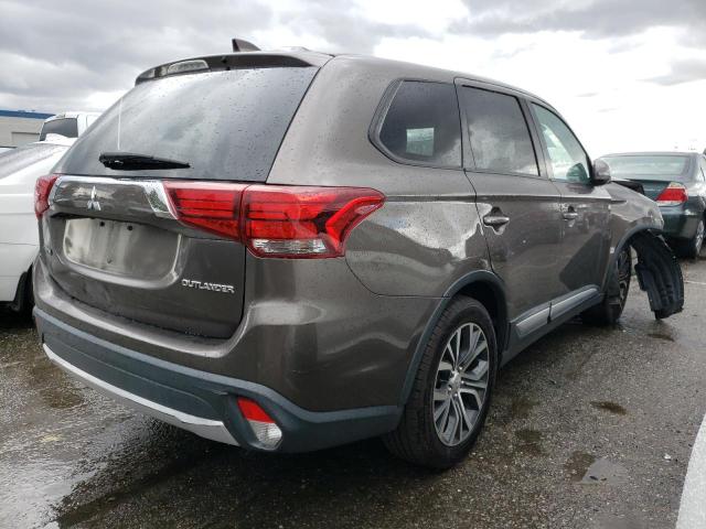 Photo 2 VIN: JA4AD3A37HZ058272 - MITSUBISHI OUTLANDER 