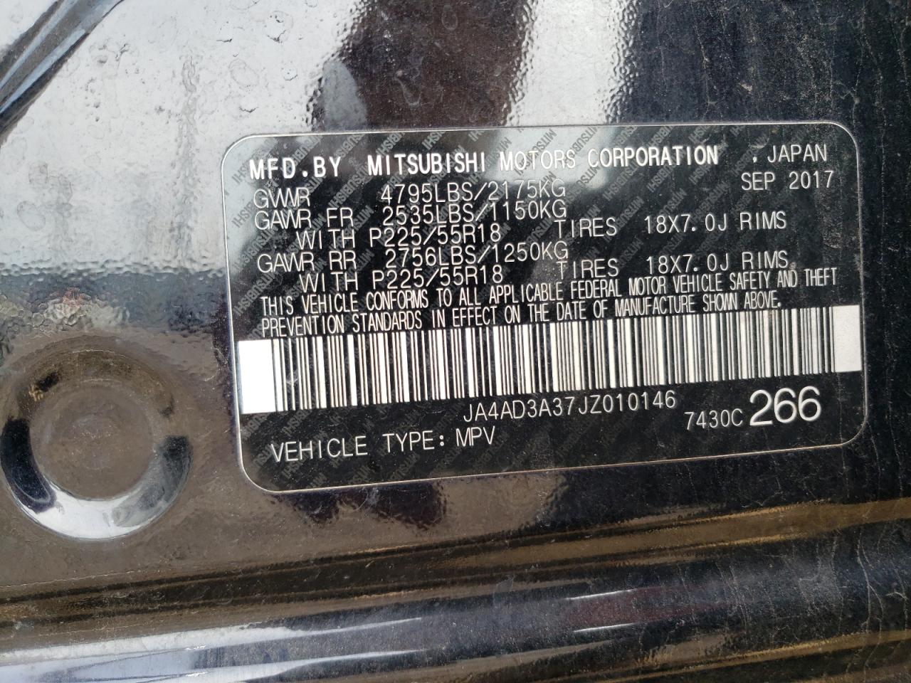 Photo 12 VIN: JA4AD3A37JZ010146 - MITSUBISHI OUTLANDER 