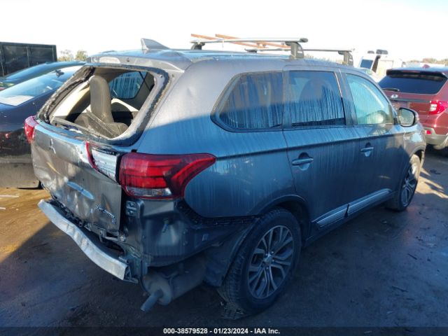 Photo 3 VIN: JA4AD3A37JZ015332 - MITSUBISHI OUTLANDER 