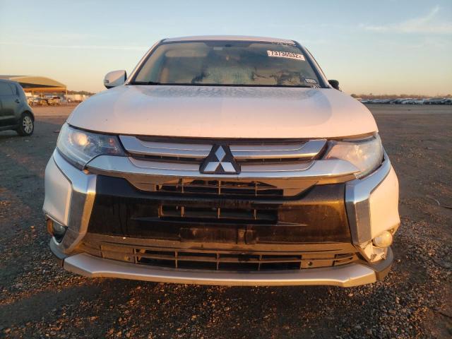 Photo 4 VIN: JA4AD3A37JZ015914 - MITSUBISHI OUTLANDER 