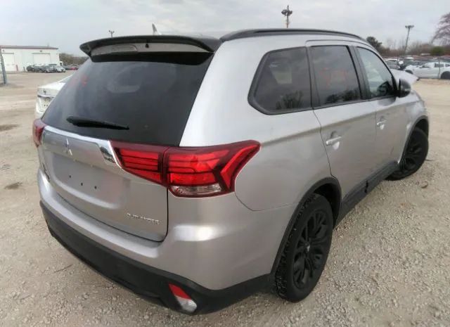 Photo 3 VIN: JA4AD3A37JZ047231 - MITSUBISHI OUTLANDER 