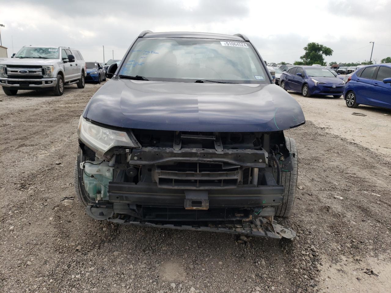 Photo 4 VIN: JA4AD3A37JZ049089 - MITSUBISHI OUTLANDER 