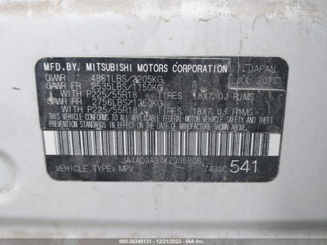 Photo 8 VIN: JA4AD3A37KZ005806 - MITSUBISHI OUTLANDER 