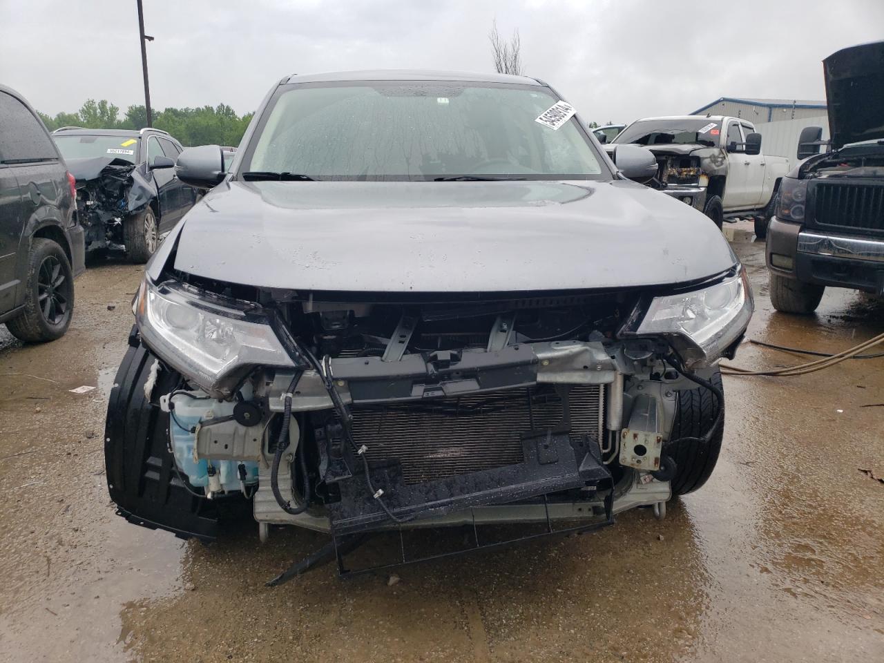 Photo 4 VIN: JA4AD3A37KZ045352 - MITSUBISHI OUTLANDER 