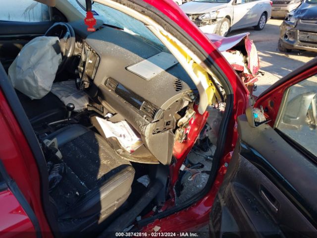 Photo 4 VIN: JA4AD3A37LZ003880 - MITSUBISHI OUTLANDER 