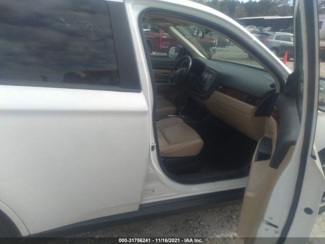 Photo 4 VIN: JA4AD3A38EZ001154 - MITSUBISHI OUTLANDER 