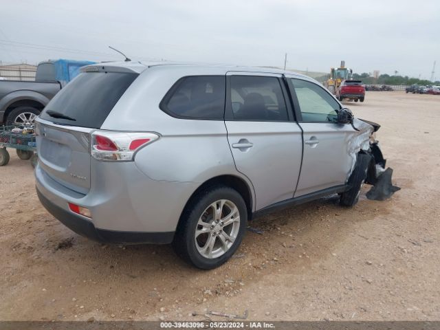 Photo 3 VIN: JA4AD3A38EZ017287 - MITSUBISHI OUTLANDER 