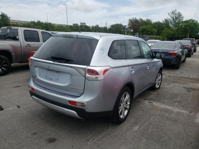 Photo 3 VIN: JA4AD3A38FZ005870 - MITSUBISHI OUTLANDER 