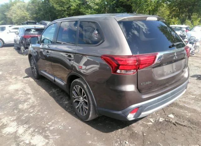 Photo 2 VIN: JA4AD3A38GZ013713 - MITSUBISHI OUTLANDER 