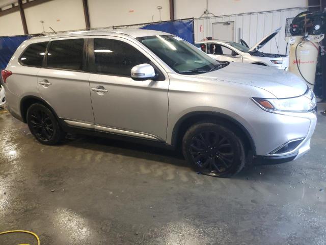 Photo 3 VIN: JA4AD3A38GZ019365 - MITSUBISHI OUTLANDER 