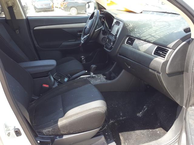 Photo 4 VIN: JA4AD3A38GZ040121 - MITSUBISHI OUTLANDER 