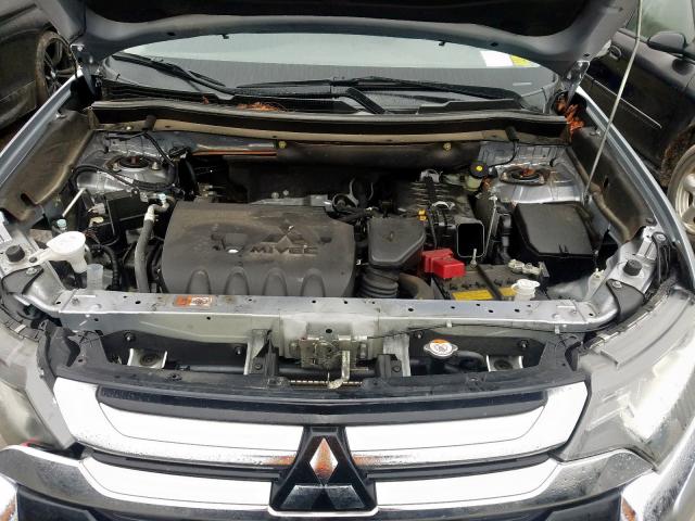 Photo 6 VIN: JA4AD3A38GZ053127 - MITSUBISHI OUTLANDER 