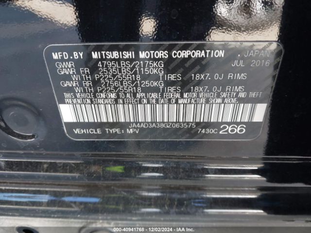 Photo 8 VIN: JA4AD3A38GZ063575 - MITSUBISHI OUTLANDER 