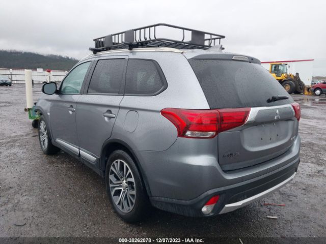 Photo 2 VIN: JA4AD3A38HZ028083 - MITSUBISHI OUTLANDER 