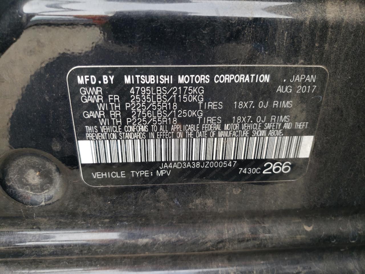 Photo 12 VIN: JA4AD3A38JZ000547 - MITSUBISHI OUTLANDER 