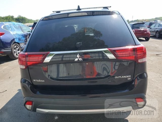 Photo 10 VIN: JA4AD3A38JZ003609 - MITSUBISHI OUTLANDER 