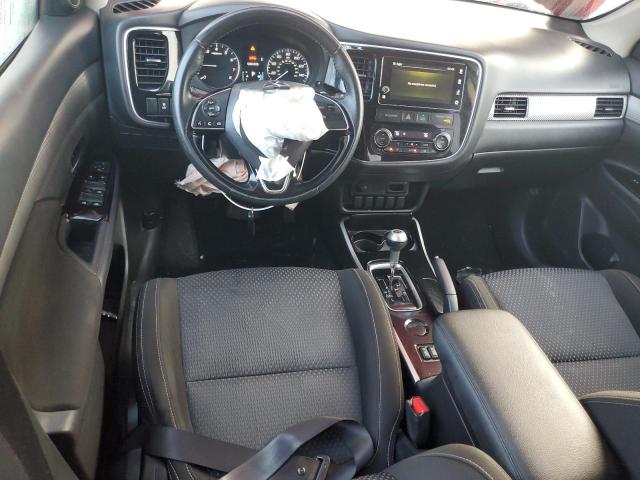 Photo 7 VIN: JA4AD3A38JZ005201 - MITSUBISHI OUTLANDER 