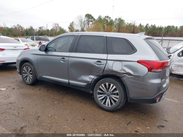 Photo 5 VIN: JA4AD3A38KZ017155 - MITSUBISHI OUTLANDER 