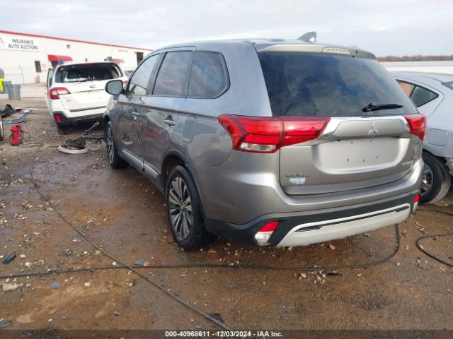 Photo 2 VIN: JA4AD3A38KZ042797 - MITSUBISHI OUTLANDER 