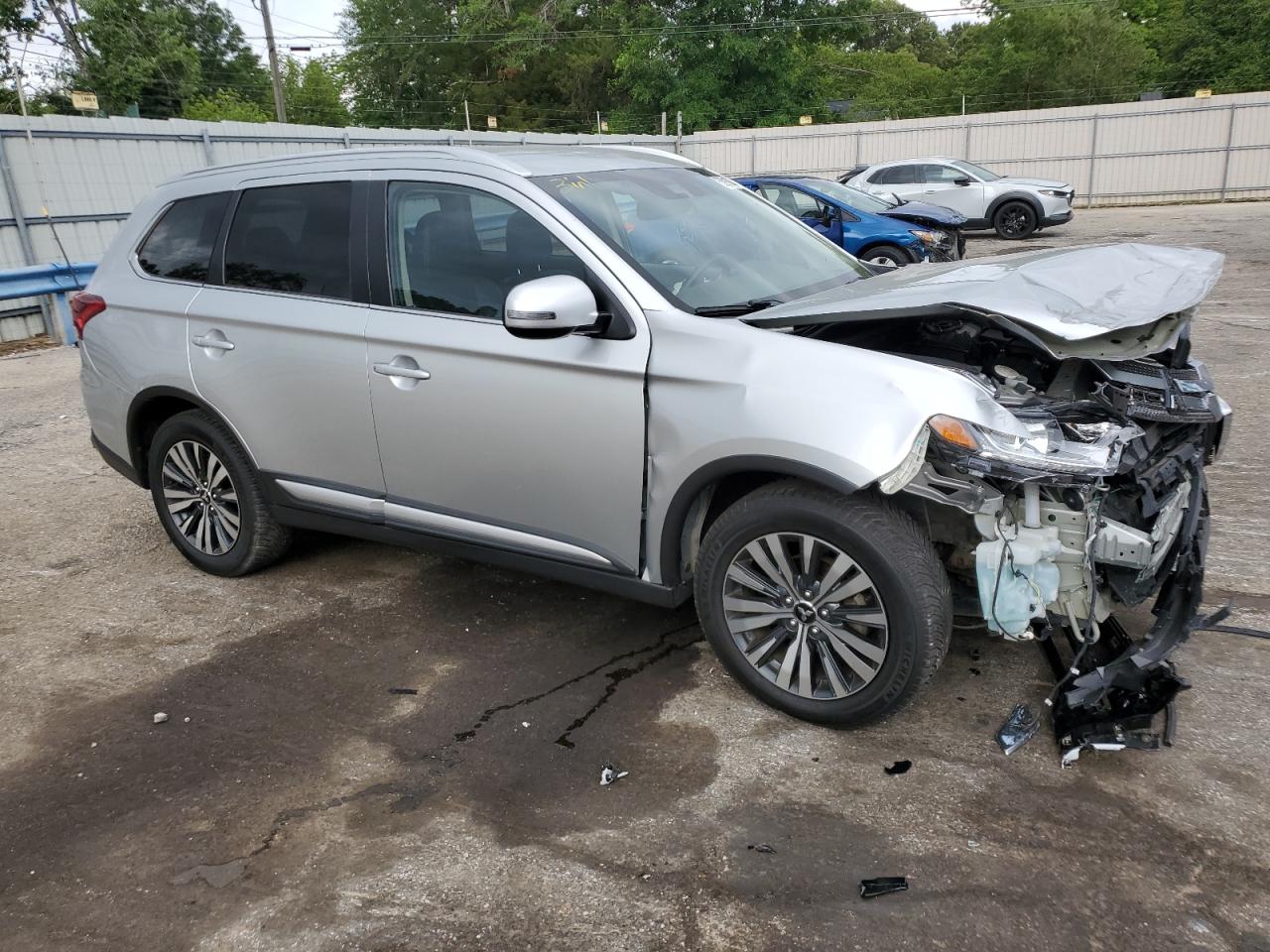 Photo 3 VIN: JA4AD3A38LZ018226 - MITSUBISHI OUTLANDER 