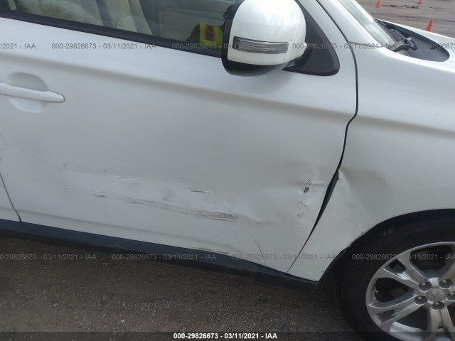 Photo 5 VIN: JA4AD3A39EZ001762 - MITSUBISHI OUTLANDER 