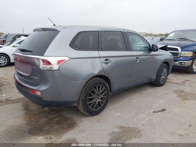 Photo 3 VIN: JA4AD3A39EZ010445 - MITSUBISHI OUTLANDER 