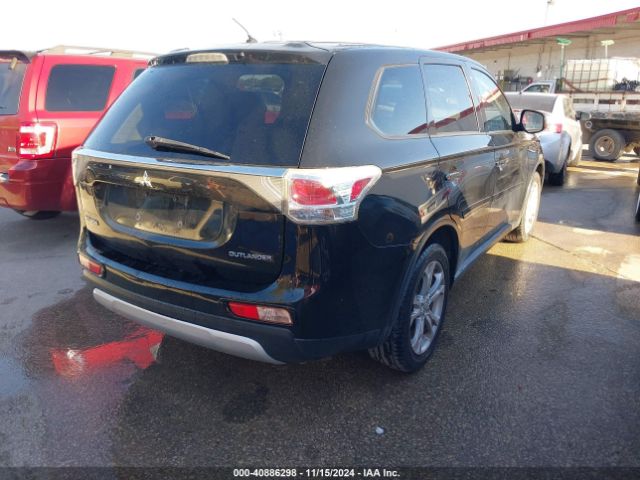 Photo 3 VIN: JA4AD3A39FZ013718 - MITSUBISHI OUTLANDER 