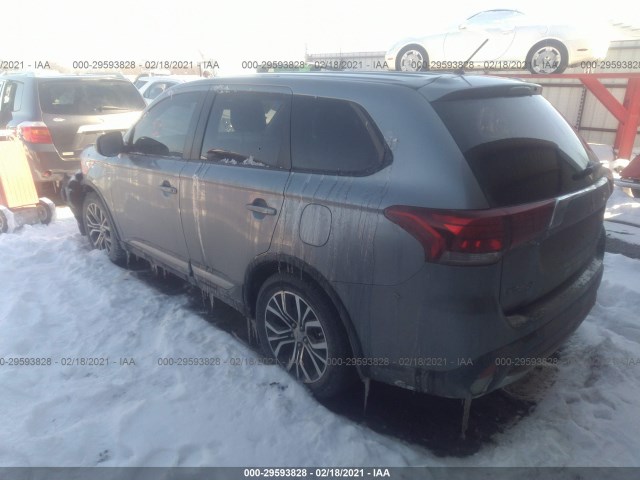 Photo 2 VIN: JA4AD3A39GZ004129 - MITSUBISHI OUTLANDER 