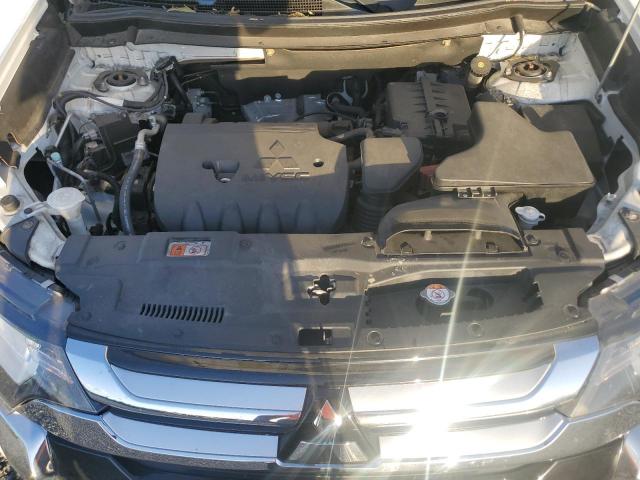 Photo 11 VIN: JA4AD3A39GZ018029 - MITSUBISHI OUTLANDER 