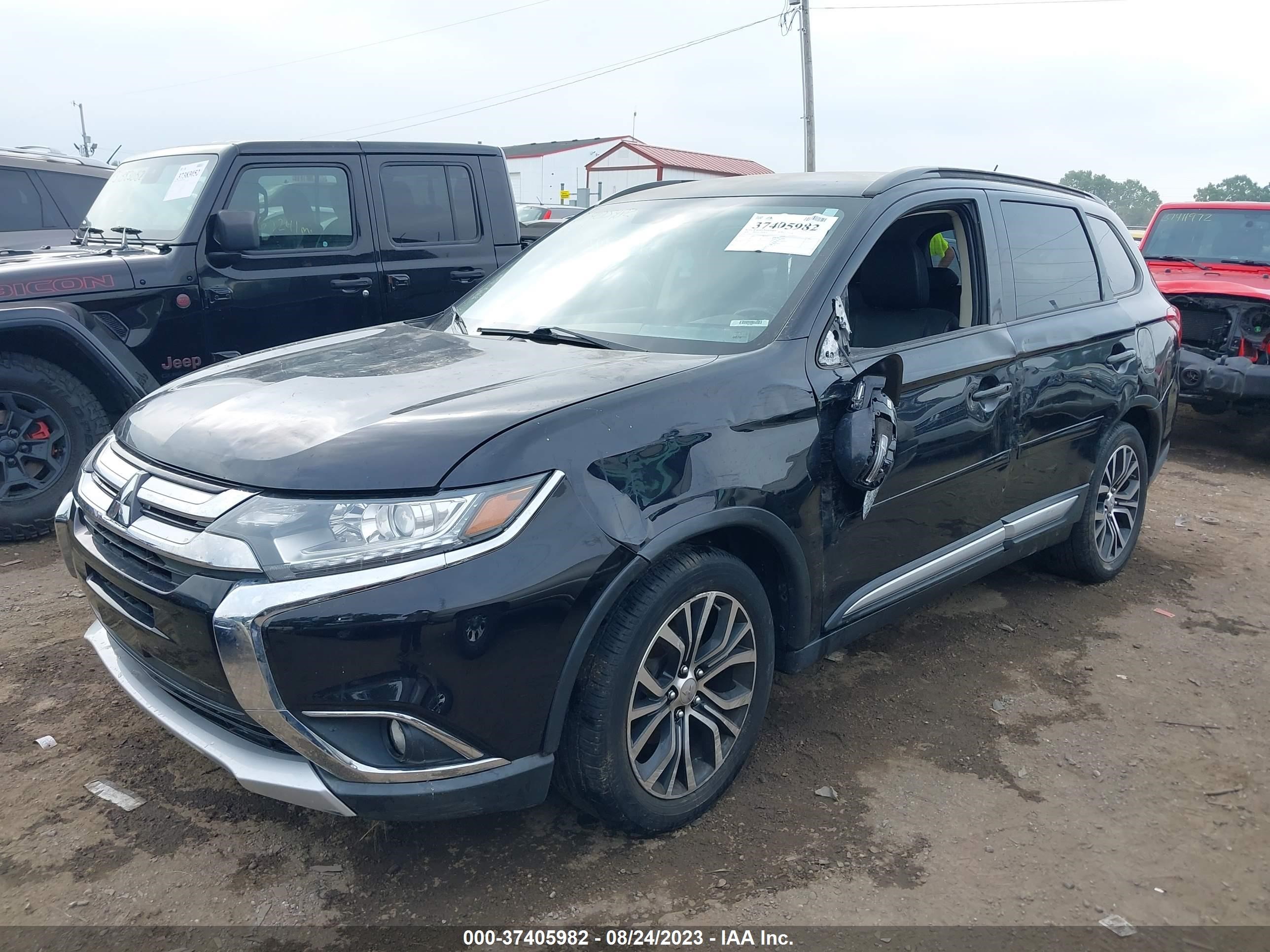 Photo 1 VIN: JA4AD3A39GZ057543 - MITSUBISHI OUTLANDER 