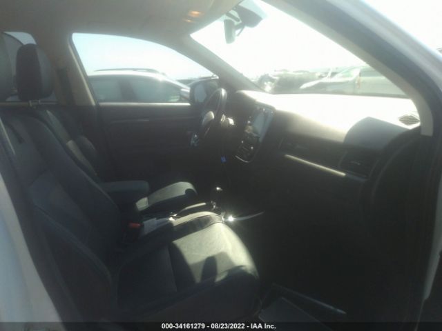 Photo 4 VIN: JA4AD3A39HZ014015 - MITSUBISHI OUTLANDER 