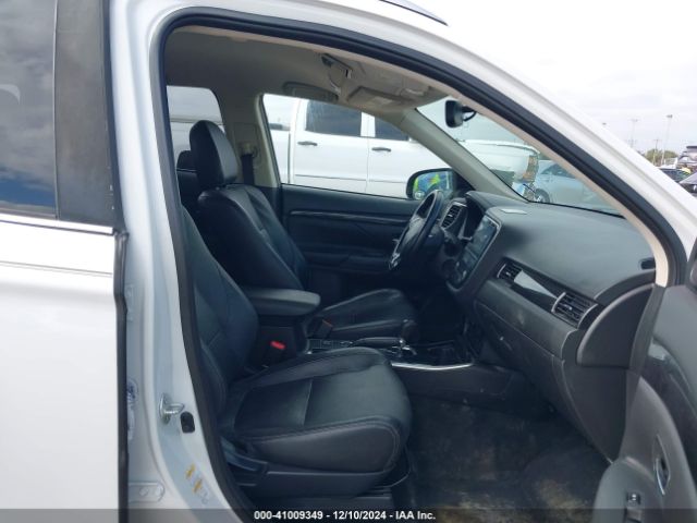 Photo 4 VIN: JA4AD3A39HZ058905 - MITSUBISHI OUTLANDER 