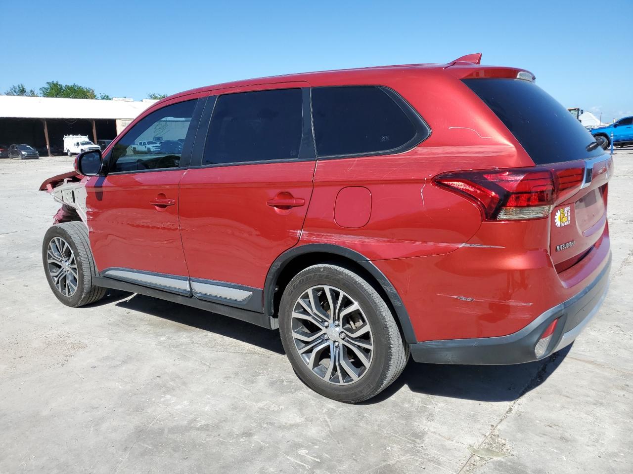 Photo 1 VIN: JA4AD3A39JZ006048 - MITSUBISHI OUTLANDER 