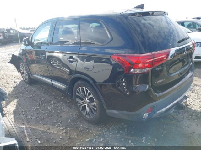 Photo 2 VIN: JA4AD3A39JZ013744 - MITSUBISHI OUTLANDER 