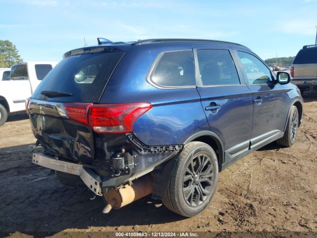 Photo 3 VIN: JA4AD3A39JZ029510 - MITSUBISHI OUTLANDER 